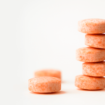 Gominolas de creatina, creatina en polvo y pastillas masticables: ¿influye el formato en la dosis?